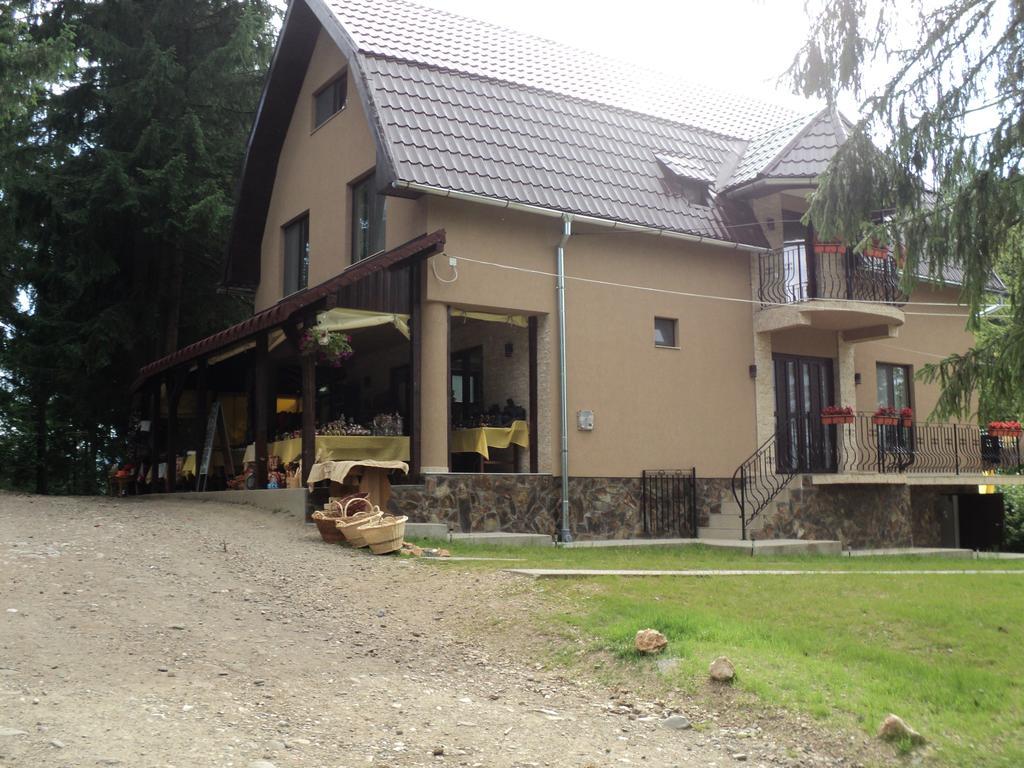 Cabana Suvenirurilor Scarisoara  Esterno foto